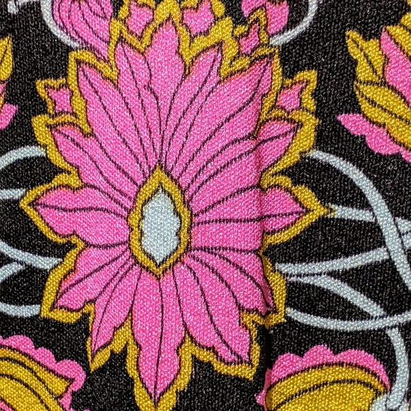 Gorgeous Vintage Summer Sweater - Picture 3 of 6